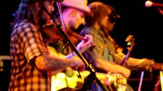 Hank III-Six Pack Of Beer.MPG