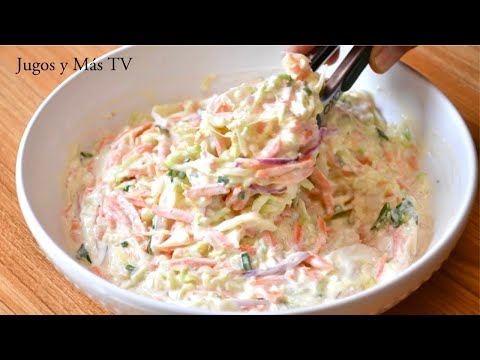 Ensalada de repollo con zanahoria con un Aderezo Cremoso y Saludable
