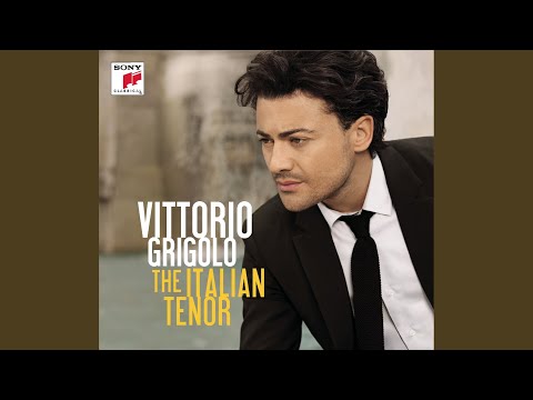 L'elisir d'amore, Act II: Una furtiva lagrima