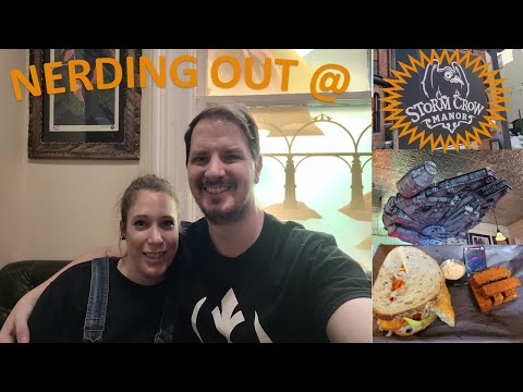 Toronto Vlog - Storm Crow Manor is the BEST Nerd Bar!