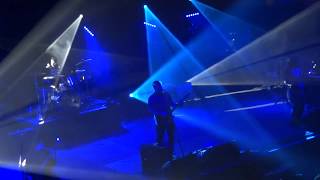 Thrice - "Deadbolt" and "Silhouette" (Live in Los Angeles 11-3-17)