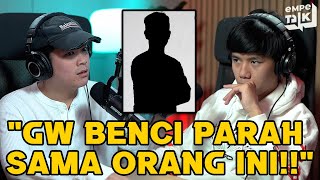 Download lagu ALASAN GW BERMAIN SAMPE SEKARANG!! GW PENGEN DIA ADA DI BAWAH GW!! - EMPETALK Udil mp3