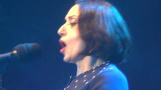 Luz Casal - Dame un beso - Peregrinas 2015 - Pontevedra