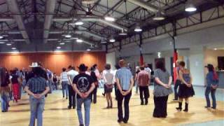 preview picture of video 'CAUSSADE (82) .Country Line dance .S 29  Mai 2010 (V8)'