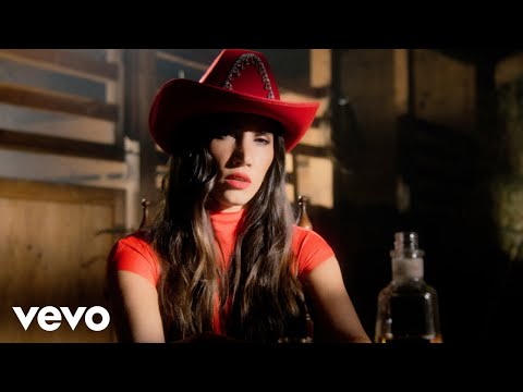 India Martinez - BORRACHITA PERDÍA (Video Oficial)