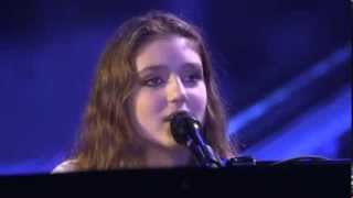 Birdy - Young Blood Live At The iHeartRadio