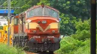 preview picture of video 'JUMBO leading the Guntakal WDM2A Twins with Departmental Machinery'