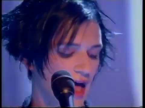 PLACEBO - Taste In Men ((Top Of The Pops 2000))
