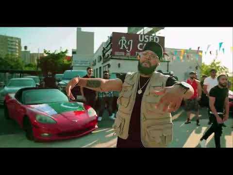 Panjiyan Sala which case Chalde Munda dad body Nal selfiyan khichda