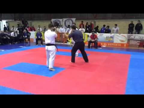 Combate sub21 campeonato de Navarra KWF. Julián Ruiz vs Endika