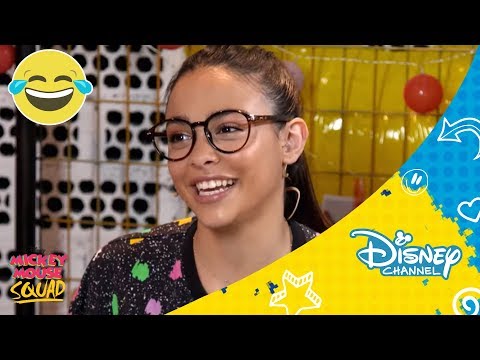 Mickey Mouse Squad: Padres e Hijos - Los Descendientes Challenge | Disney Channel Oficial