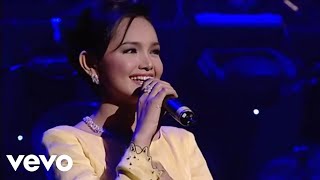 Siti Nurhaliza - Bukan Cinta Biasa (Live at The Royal Albert Hall - HD)