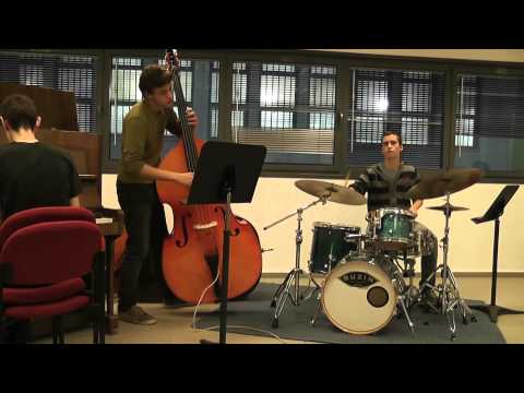 Chutzpan (Avishai Cohen) - Eran Sieradzki audition