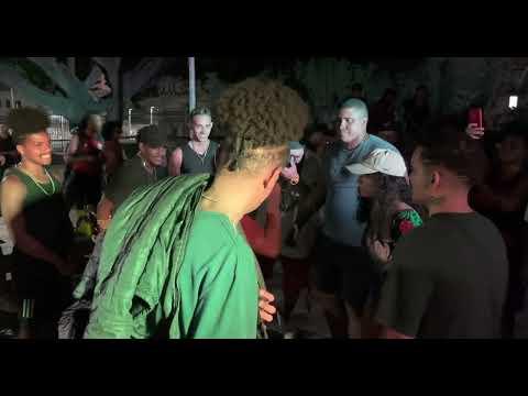 Batalha de Mc´s (Duplas) - Seth & Islâ ZN VS Black & Pequenina  - Roda Cultural do Méier - Semifinal