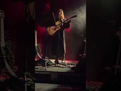 Oui Oui, Marie - Chelsea Wolfe Cover - Manning Bar, Sydney 17/06/2022