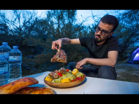 Delicious Uzbek food with vegetables: Dimlama