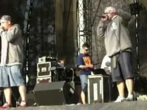 Hi-Fi Banda - 02 Siemano Polska 9.05.2012 Wrocław