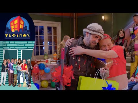 Vecinos, Capítulo 11: ¡La fiesta sorpresa de Germán! 🎉 | T 7 | Distrito Comedia