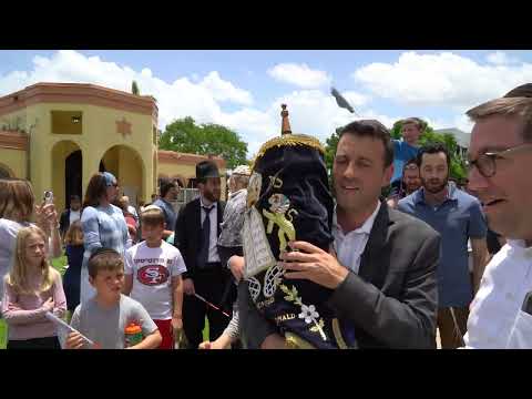 Young Israel Torah Procession