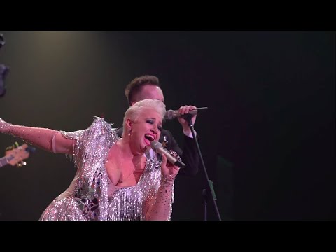 Teona Kontridze & Band - Лухари Вилаж (Live at Vegas City Hall)