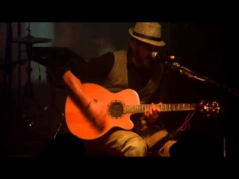 Mikeless - live - Soundbonico - Piacenza - 2014 - 1/3