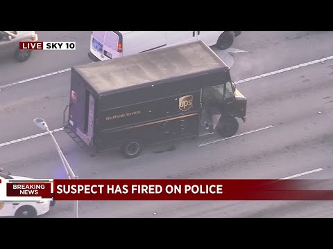 Pengejaran polisi berakhir dengan baku tembak setelah perampokan bersenjata