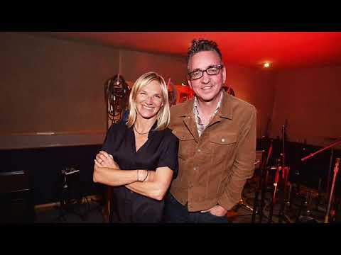 download lagu mp3 mp4 Jo Whiley Radio 2, download lagu Jo Whiley Radio 2 gratis, unduh video klip Download Jo Whiley Radio 2 Mp3 dan Mp4 Youtube Gratis