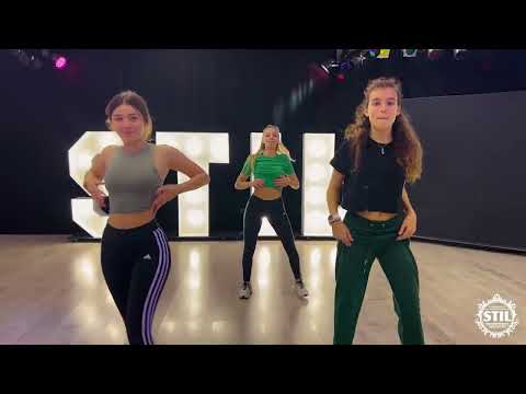 Clases Sexycrew - DISCOTEKA (Lola Indigo & Maria Becerra) -