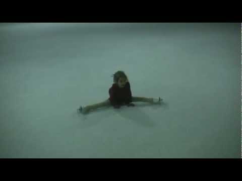 Margot- four year old figure skater doing the splits on ice!