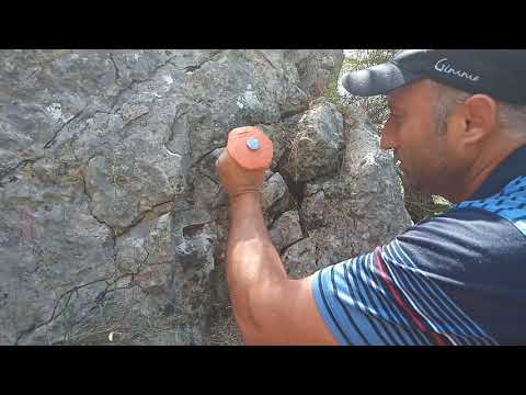 Kayalığın Ortasındaki Define Kasasını Zorla Açıyorum !!!