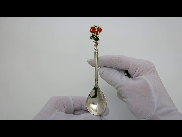 Детская серебряная ложка с белкой 50лт Видеообзор