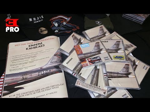 download lagu mp3 mp4 Eminem Tour Merch, download lagu Eminem Tour Merch gratis, unduh video klip Eminem Tour Merch