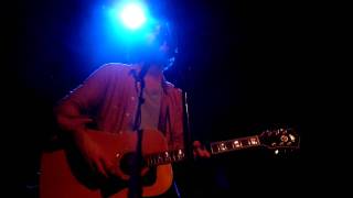 Graham Colton - Love Comes Back Around