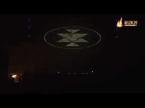 Michael Bibi from Solid Grooves plays  "MY HOUSE" at Privilege (Ibiza) (29/07/16)