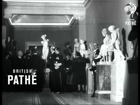 Chamberlain In Italy - Visit To Trade Fair And Art Gallery (1939)
