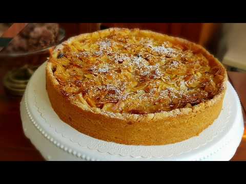 Apple Pie with Raisins, Honey and Almond Flakes | Delicious Apple Pie from Scratch