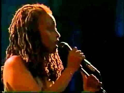 Cassandra Wilson - Harvest Moon