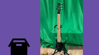 Video thumbnail for Unboxing my New Guitar!!!(Reviewing the Vaibrant Standard v88s by Traveler Guitar) by zdmusic_official