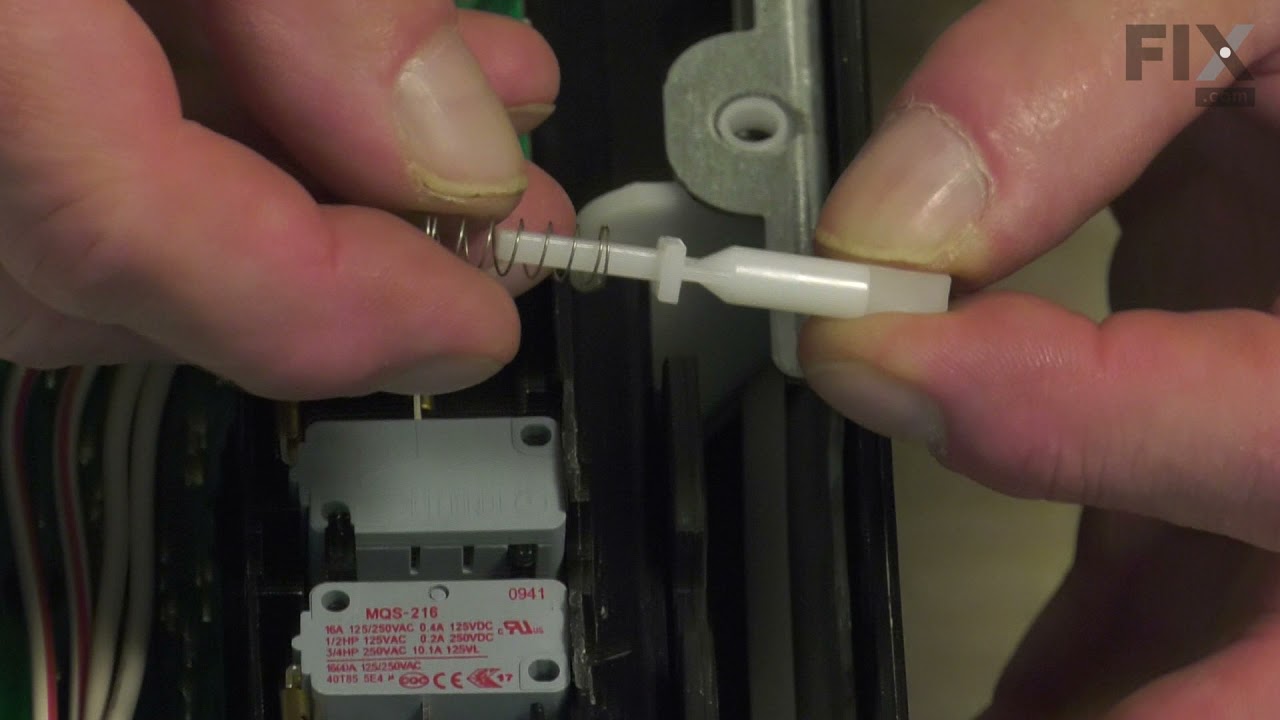 Replacing your Latch Handle Replacing your Latch Handle