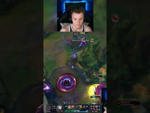 Rank 1 Azir INSANE Mechanics #shorts #leagueoflegends