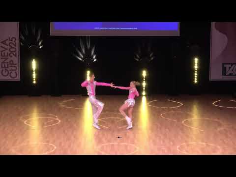 MCCS ACRO, POL - KRAKOWIAK Natalia - BARTKIEWICZ Maciej, 1. Place  [www.rokenrol.cz]