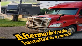 Aftermarket radio 📻 installed  in a freightliner cascadia