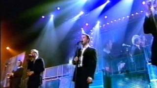 T4 Christmas Concert featuring Westlife 2006