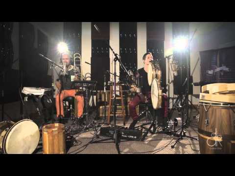 Viento de Agua - La Reina Mía (Cover) by Daniel Díaz y su Tripandero