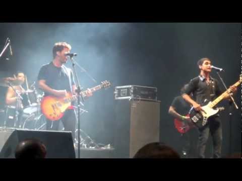 Rock Bones - Familia punk