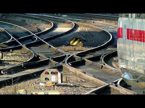 Rarität unter der Brücke - Rare Curved Double Outside Slip