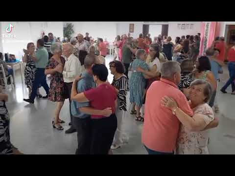 Tarde dançante em Braço do trombudo com os Gauchinhos Galponeiro 