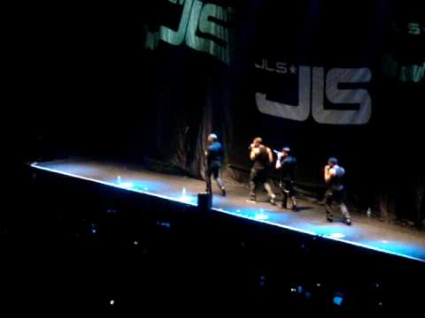 JLS - Mary (HQ) - Lemar Tour Birmingham 27/03/09