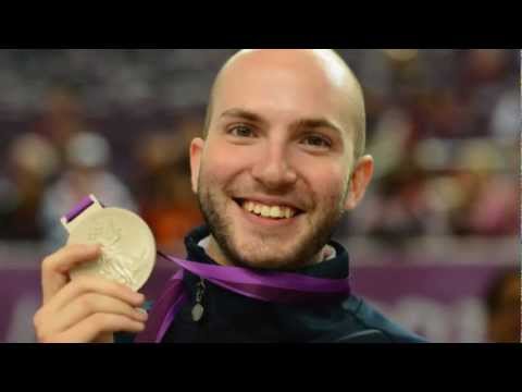 Niccolo Campriani wins gold