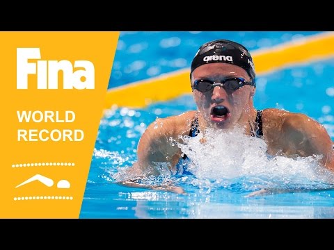 DUBAI2014: HOSSZU Katinka (HUN) WR setter in the Women's 200m Individual Medley
